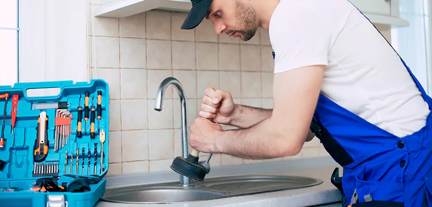 Emergency Plumber in Eureka